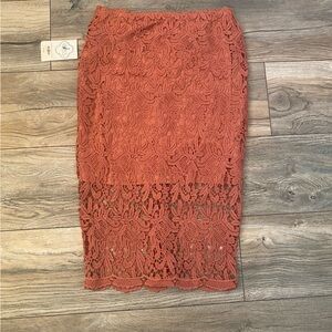 NWT women’s Tea  length midi skirt size medium